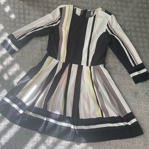 H&M Long Sleeve Swing Dress (UK Size 14; US Size 10)